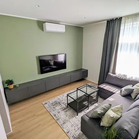 Getaway In The Centre *