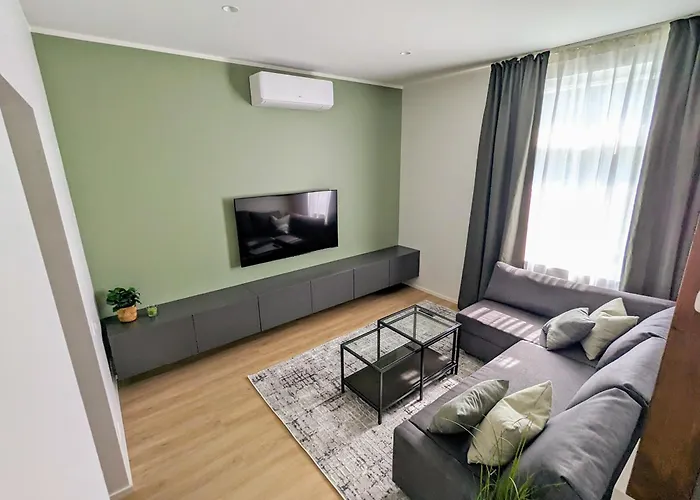 Getaway In The Centre *